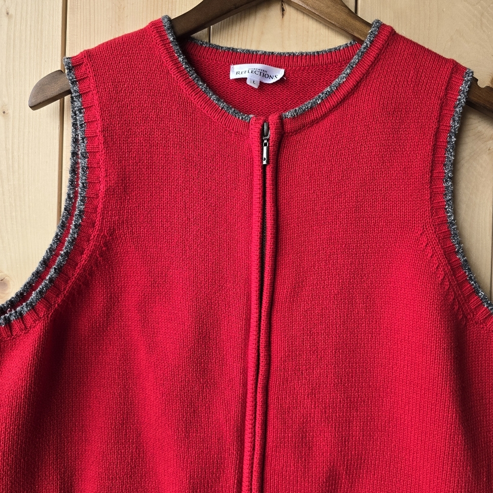 Northern Reflections Red Zip Up  Knit Sweater Vest Birds Cardinals Womens Large - Picture 2 of 10
